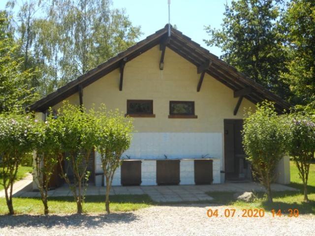 Camping Les Arbois Montjay (Saone-et-Loire) Exterior foto