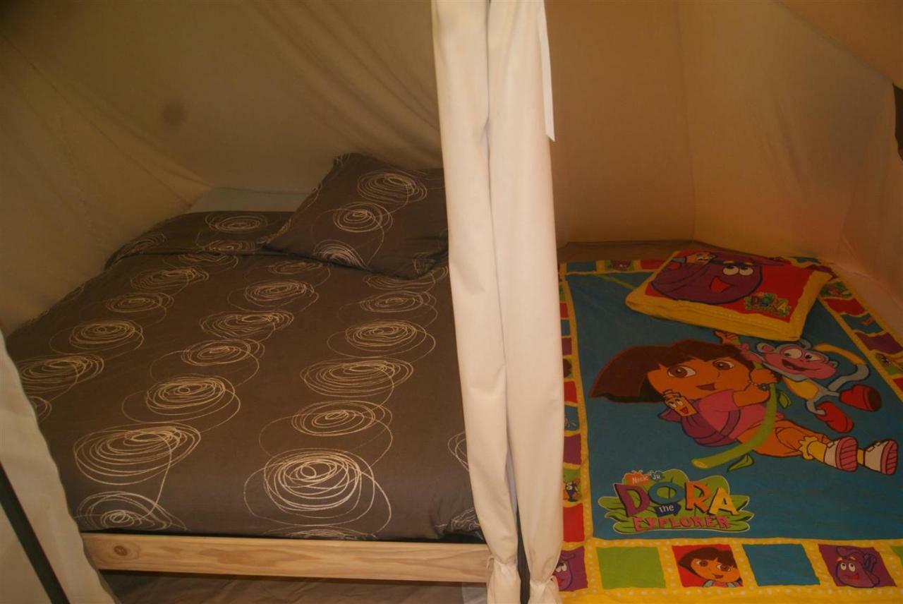 Camping Les Arbois Montjay (Saone-et-Loire) Exterior foto